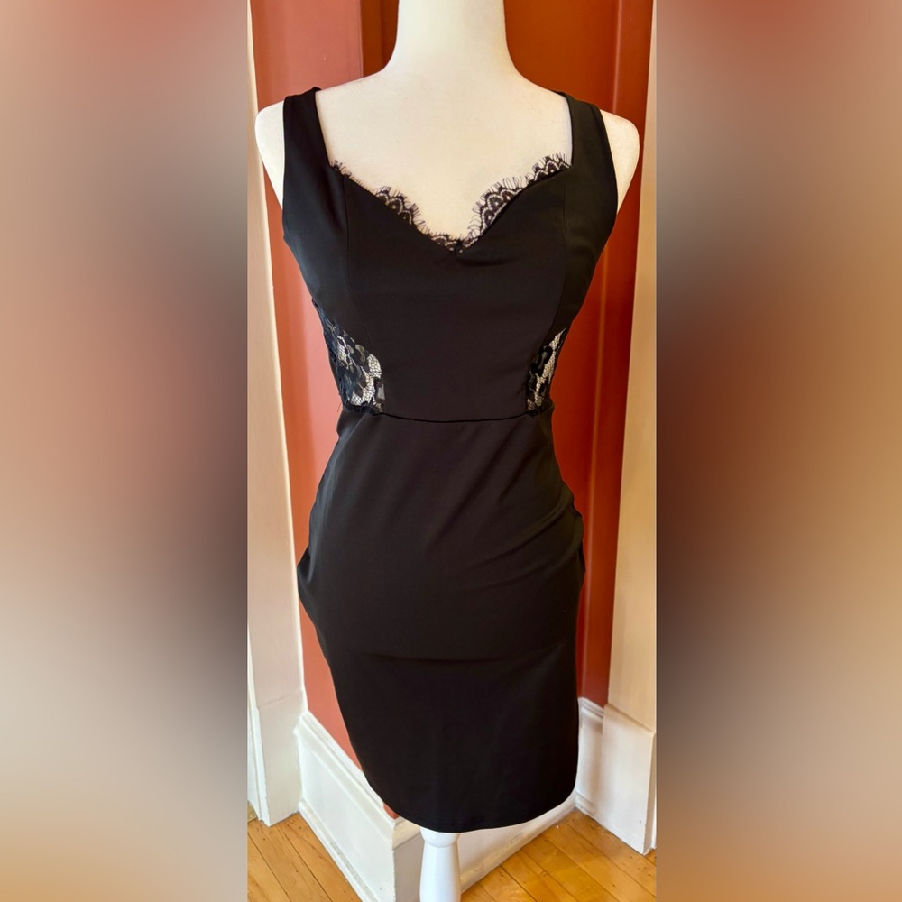 *NWT*CBR Black Sleeveless Dress